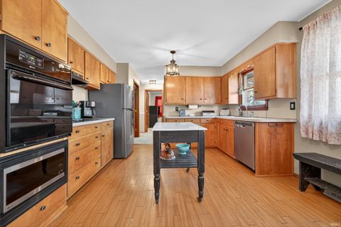 Tiny photo for 1004 Timbercrest Drive, Logansport, IN 46947 (MLS # 202545119)