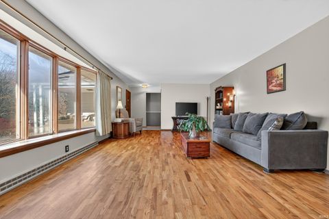 Tiny photo for 1004 Timbercrest Drive, Logansport, IN 46947 (MLS # 202545119)