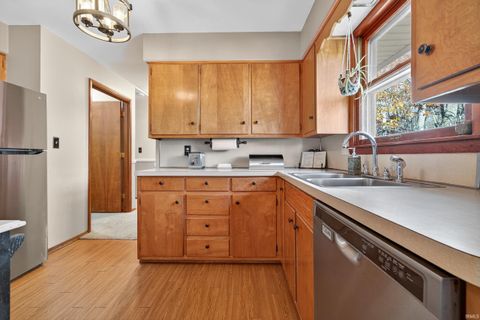 Tiny photo for 1004 Timbercrest Drive, Logansport, IN 46947 (MLS # 202545119)