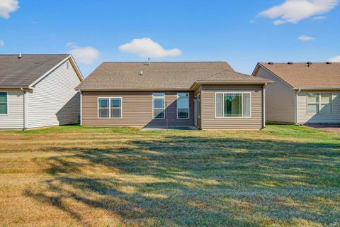 Tiny photo for 3645 MEADOW VIEW Drive, Kokomo, IN 46902 (MLS # 202542593)