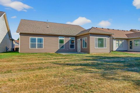 Tiny photo for 3645 MEADOW VIEW Drive, Kokomo, IN 46902 (MLS # 202542593)