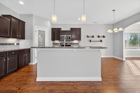 Tiny photo for 3645 MEADOW VIEW Drive, Kokomo, IN 46902 (MLS # 202542593)