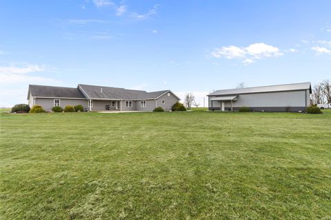 Tiny photo for 12648 W 00 NS, Russiaville, IN 46979 (MLS # 202611961)