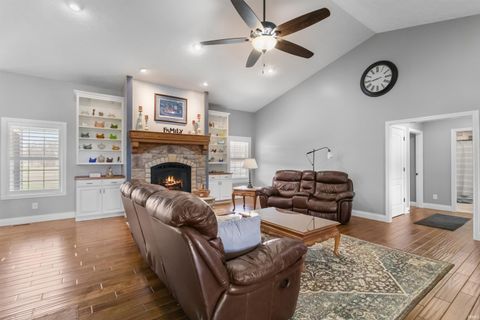 Tiny photo for 12648 W 00 NS, Russiaville, IN 46979 (MLS # 202611961)