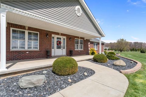 Tiny photo for 12648 W 00 NS, Russiaville, IN 46979 (MLS # 202611961)