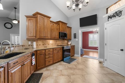 Tiny photo for 12648 W 00 NS, Russiaville, IN 46979 (MLS # 202611961)