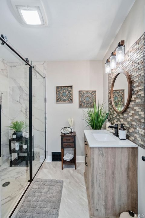 Tiny photo for 1373 E 550 N, Kokomo, IN 46901 (MLS # 202602919)