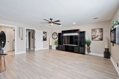 Tiny photo for 1373 E 550 N, Kokomo, IN 46901 (MLS # 202602919)