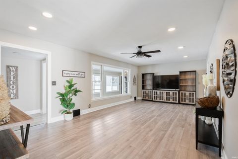 Tiny photo for 1373 E 550 N, Kokomo, IN 46901 (MLS # 202602919)