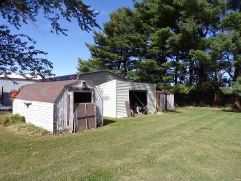 Tiny photo for 867 E 350 S, Logansport, IN 46947 (MLS # 202642258)