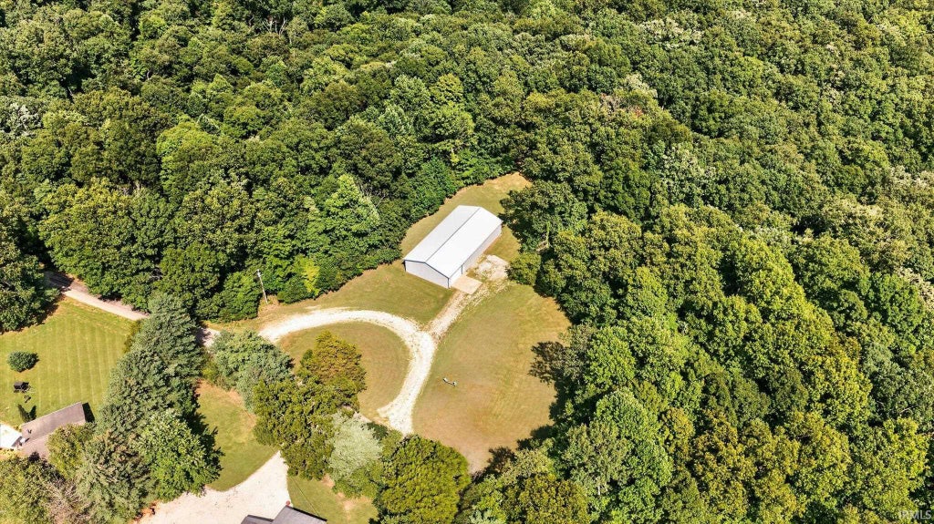 Photo of 8550 N Fish Road, Bloomington, IN 47408 (MLS # 202633799)