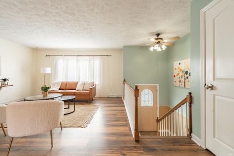 Tiny photo for 915 N Plymouth Court, Bloomington, IN 47408 (MLS # 202609850)