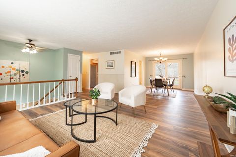 Tiny photo for 915 N Plymouth Court, Bloomington, IN 47408 (MLS # 202609850)