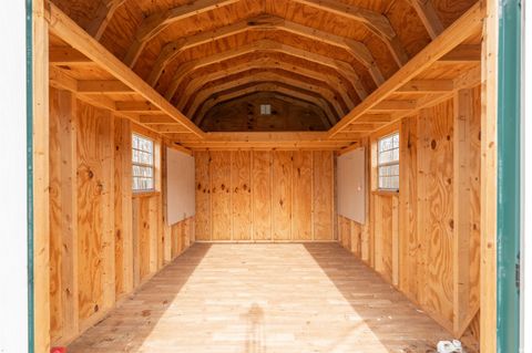 Tiny photo for 915 N Plymouth Court, Bloomington, IN 47408 (MLS # 202609850)