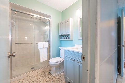 Tiny photo for 915 N Plymouth Court, Bloomington, IN 47408 (MLS # 202609850)