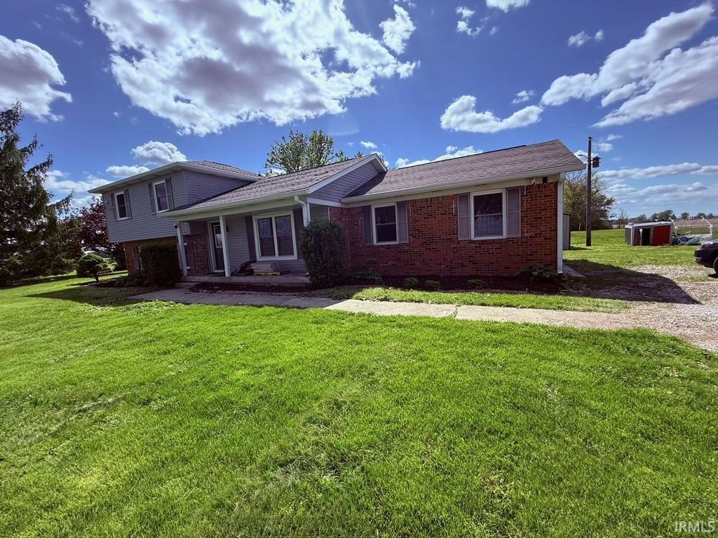 Photo of 9507 N 650 West Road, Royal Center, IN 46978 (MLS # 202616307)