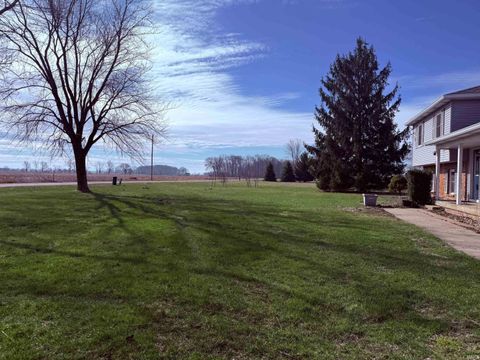 Tiny photo for 9507 N 650 West Road, Royal Center, IN 46978 (MLS # 202616307)