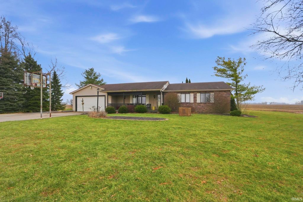 Photo of 15010 Lincoln Highway, New Haven, IN 46774 (MLS # 202549680)