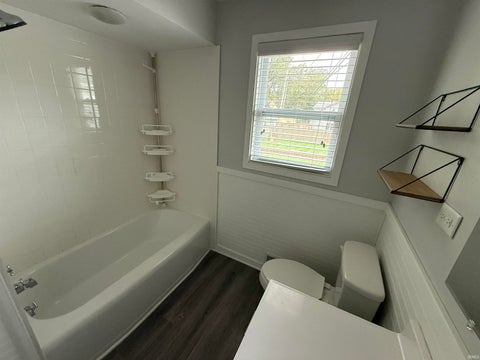 Tiny photo for 2425 Springfield Avenue, Fort Wayne, IN 46805 (MLS # 202642501)
