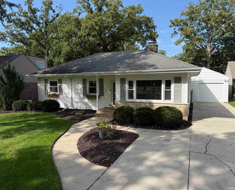 Photo of 2425 Springfield Avenue, Fort Wayne, IN 46805 (MLS # 202642501)