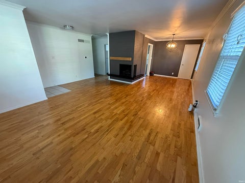 Tiny photo for 2425 Springfield Avenue, Fort Wayne, IN 46805 (MLS # 202642501)
