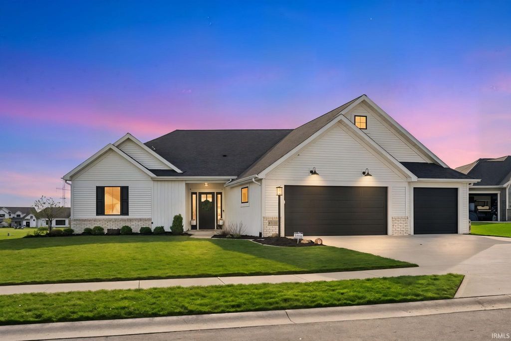 Photo of 14131 Nepeta Trail, Fort Wayne, IN 46845 (MLS # 202614141)