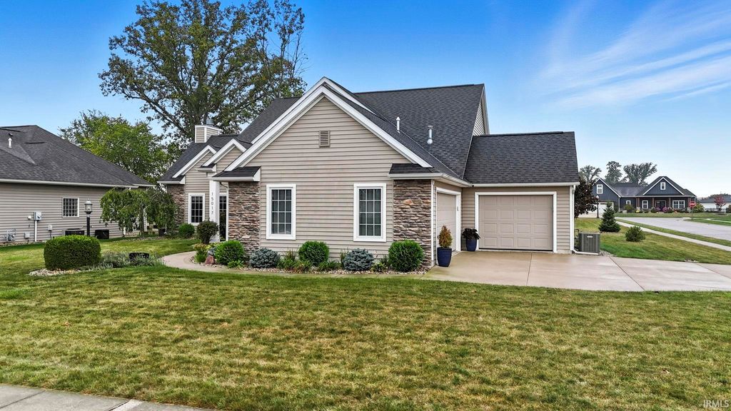 Photo of 15017 Olympic Way, Fort Wayne, IN 46814 (MLS # 202542100)