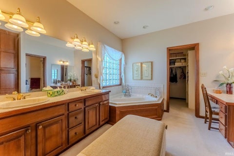 Tiny photo for 38 Studio Drive, Wabash, IN 46992 (MLS # 202624702)