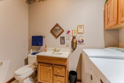 Tiny photo for 38 Studio Drive, Wabash, IN 46992 (MLS # 202624702)