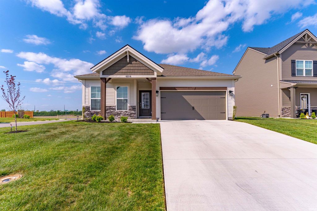 Photo of 4814 Alaina Drive, Newburgh, IN 47630 (MLS # 202613335)