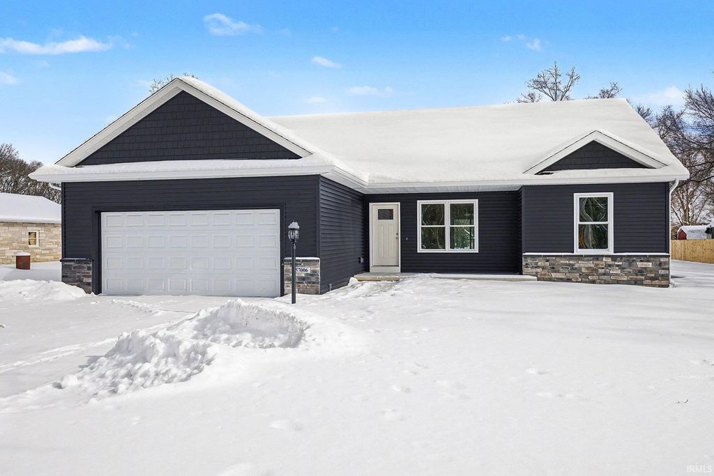 Photo of 57006 Ash Road, Osceola, IN 46561 (MLS # 202602701)