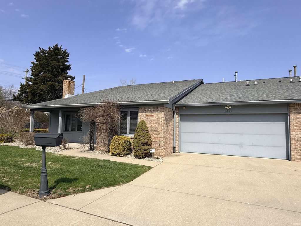 Photo of 1445 Northridge Hills, Crawfordsville, IN 47933 (MLS # 202611038)