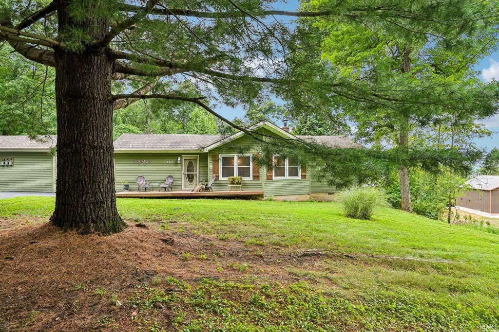 Photo of 9711 E Myers Road, Rockville, IN 47872 (MLS # 202633110)