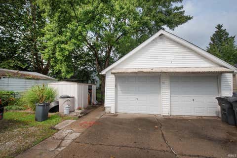 Tiny photo for 1201 S 18th Street, Lafayette, IN 47905 (MLS # 202633022)