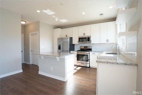Tiny photo for 9887 Monte Way, Newburgh, IN 47630 (MLS # 202644856)
