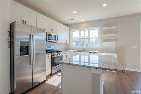 Tiny photo for 9887 Monte Way, Newburgh, IN 47630 (MLS # 202644856)