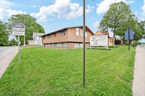 Tiny photo for 400 N BROADWAY Street, Peru, IN 46970 (MLS # 202618890)