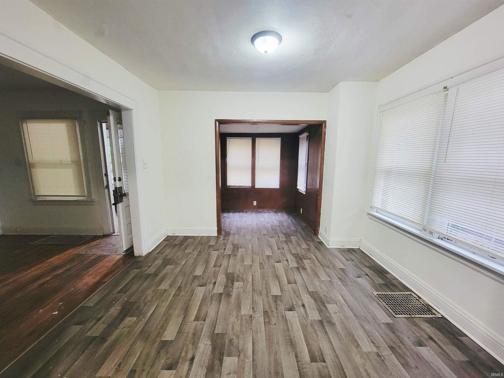 Photo of 1122 Obrien Street, South Bend, IN 46628 (MLS # 202544583)