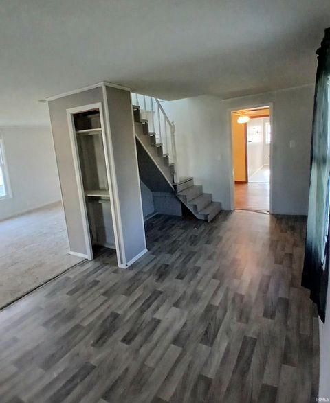 Tiny photo for 206 N Chicago Street, Royal Center, IN 46978 (MLS # 202529469)