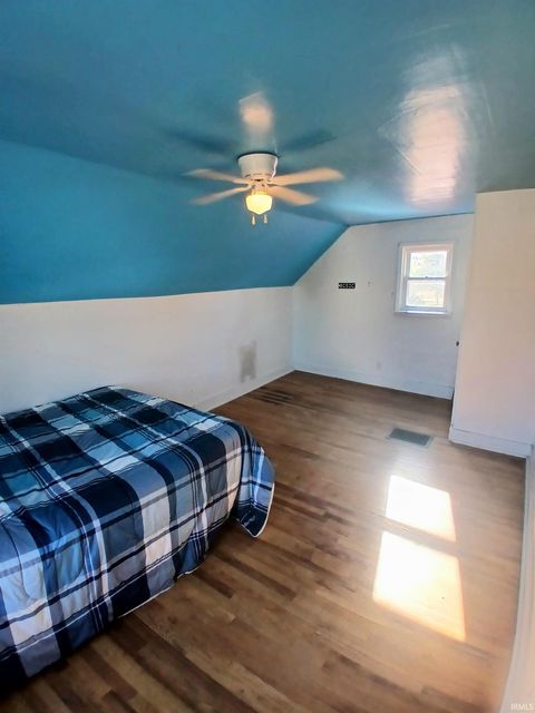 Tiny photo for 206 N Chicago Street, Royal Center, IN 46978 (MLS # 202529469)