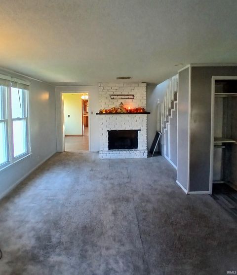 Tiny photo for 206 N Chicago Street, Royal Center, IN 46978 (MLS # 202529469)