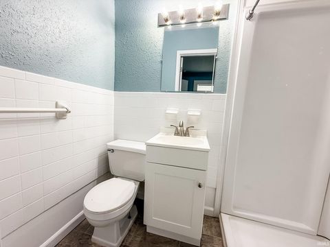 Tiny photo for 1233 E Murden Street, Kokomo, IN 46901 (MLS # 202618853)
