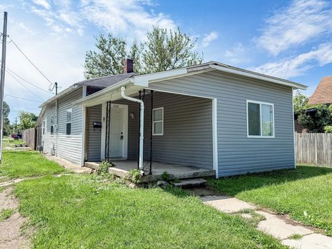 Photo of 1233 E Murden Street, Kokomo, IN 46901 (MLS # 202618853)