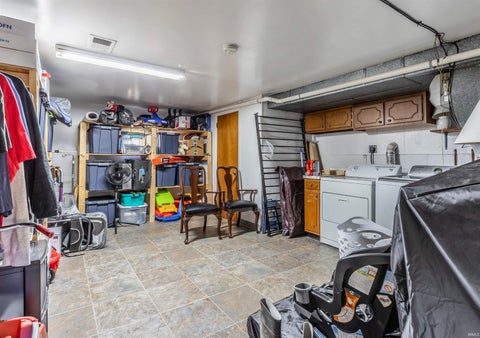 Tiny photo for 3604 Debbie Lane, Evansville, IN 47711 (MLS # 202641918)
