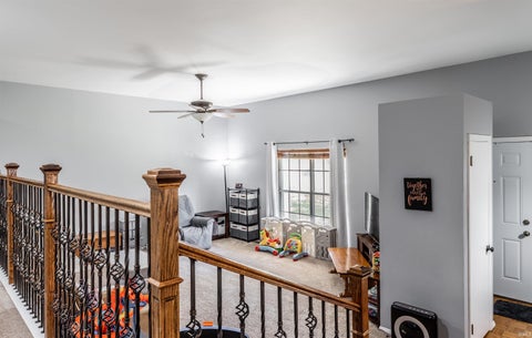 Tiny photo for 3604 Debbie Lane, Evansville, IN 47711 (MLS # 202641918)