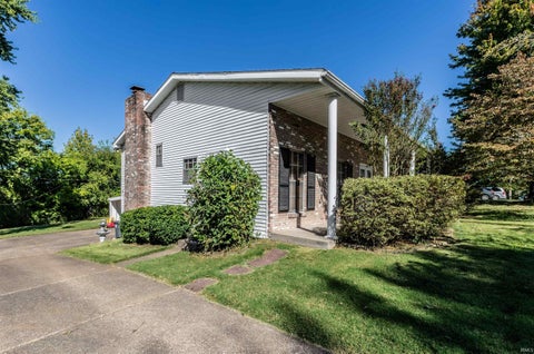 Tiny photo for 3604 Debbie Lane, Evansville, IN 47711 (MLS # 202641918)