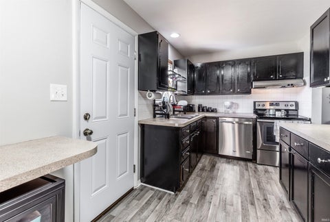 Tiny photo for 3604 Debbie Lane, Evansville, IN 47711 (MLS # 202641918)