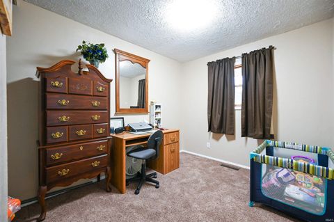 Tiny photo for 813 TOMAHAWK Boulevard, Kokomo, IN 46902 (MLS # 202544561)