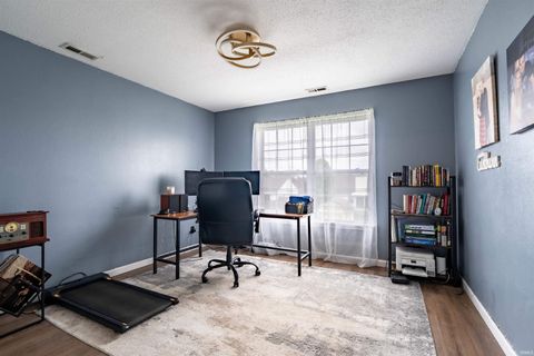 Tiny photo for 940 Shore Bend Boulevard, Kokomo, IN 46902 (MLS # 202615855)