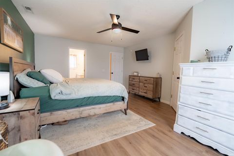 Tiny photo for 940 Shore Bend Boulevard, Kokomo, IN 46902 (MLS # 202615855)
